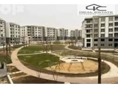 Apartment 3-bedroom corner for sale with down payment and installments in the best location with an open landscape view