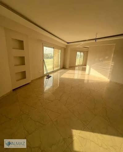 Apartment for rent in Al Banfsaj 11 Villas in the First Settlement Area 245 square meters