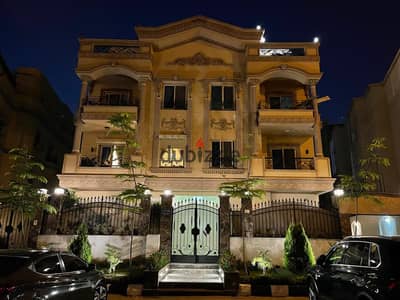 Apartment for sale 265m+garden 160m NEW CAIRO