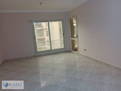 Apartment for rent in Dar Misr Al Qarnful in the First Settlement