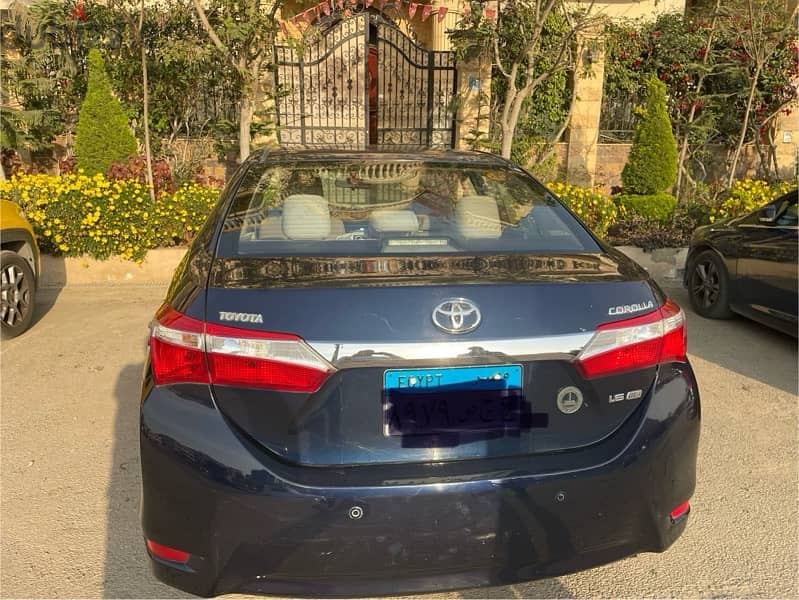 Toyota Corolla 2015 0