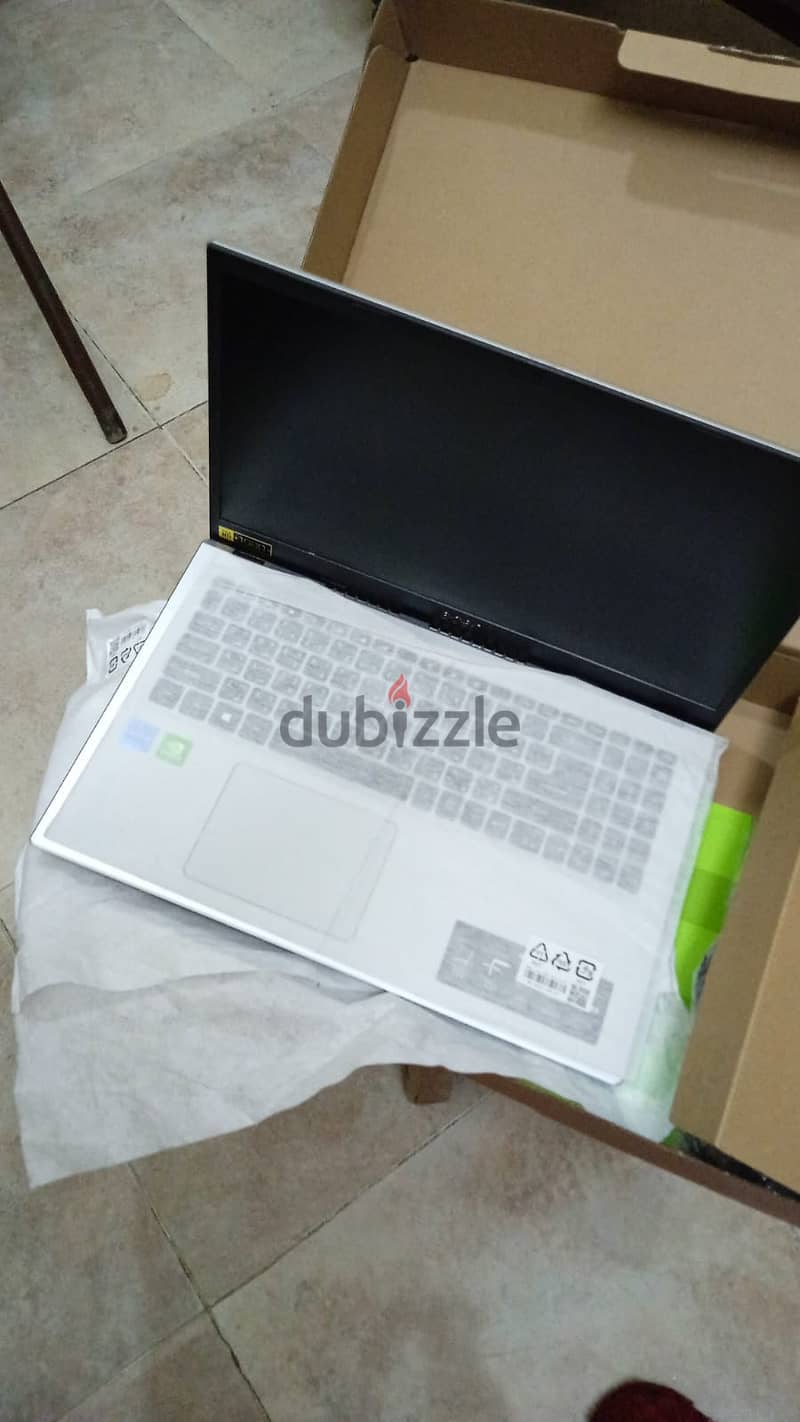 Laptop 4