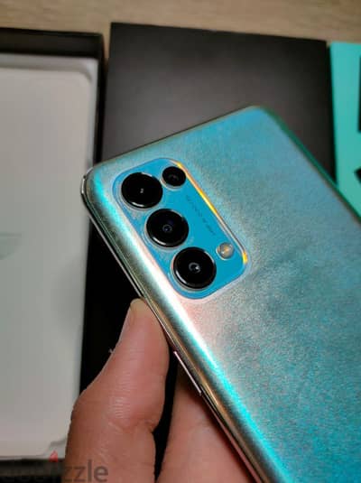 OPPO Reno5