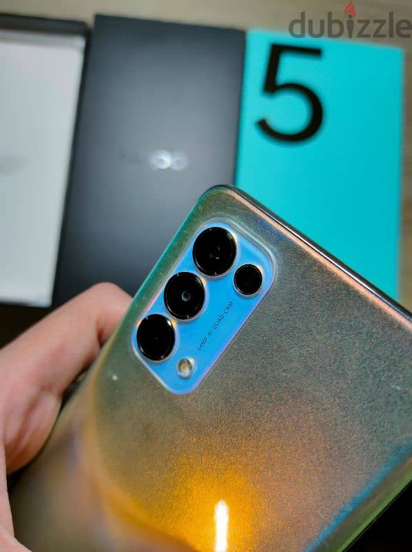 OPPO Reno5 4