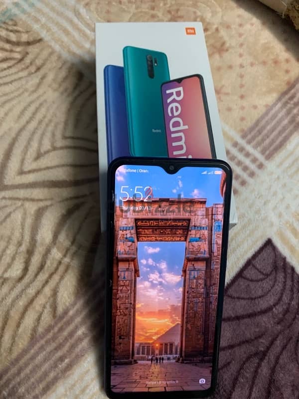 هاتف Redmi 9 استعمال خفيف بالكرتونه مفوش خدش 5