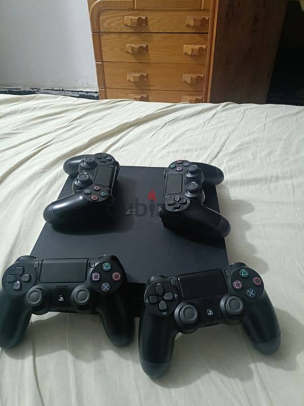 ps4 بلاستيشن 4 1