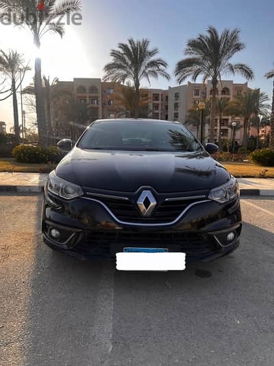 Full Renault Megane 2019 (  فابريكا بالكامل )