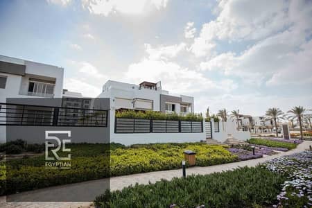 Townhouse for sale, fully finished, with a distinctive view, Hyde Park Compound, Fifth Settlement, with installments over 10 years