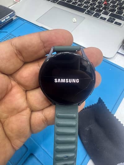 Samsung watch 5 44m