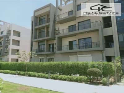 apartment for sale 195m in fifth square new cairo fully finished with installment view on landscape in the prime location in fifth settlement