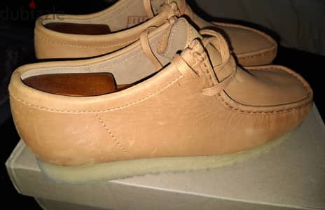 Clarks wallabee leather tan size 45 ,