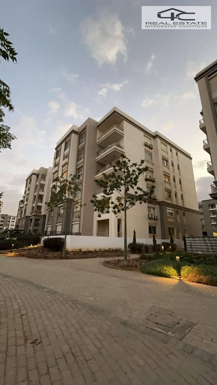 apartment lowest price for sale 3 bed in compound with installment ready to move on landscape in hyde park 0