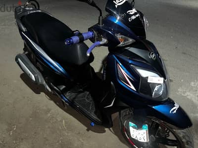 اسكوتر sym sr150