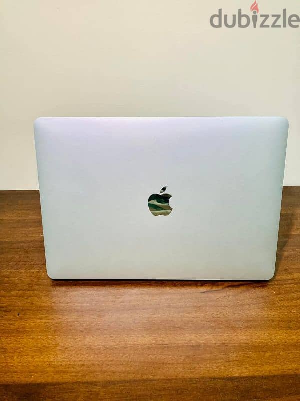 MACBOOK AIR M1 2