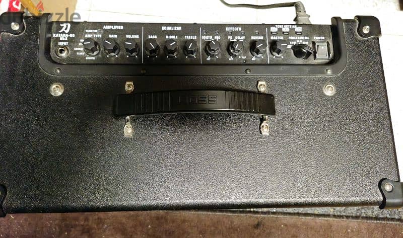 Boss Katana 50 MKII Amplifier + Fender Cable 2