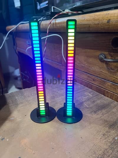 2 Light sound bars  playing with music for Cars and Rooms