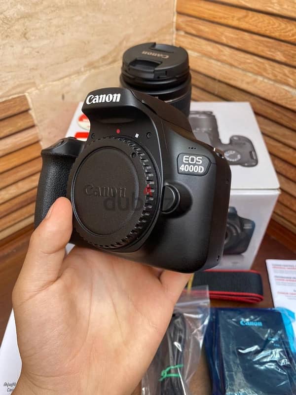 Canon 4000 d جديده 2