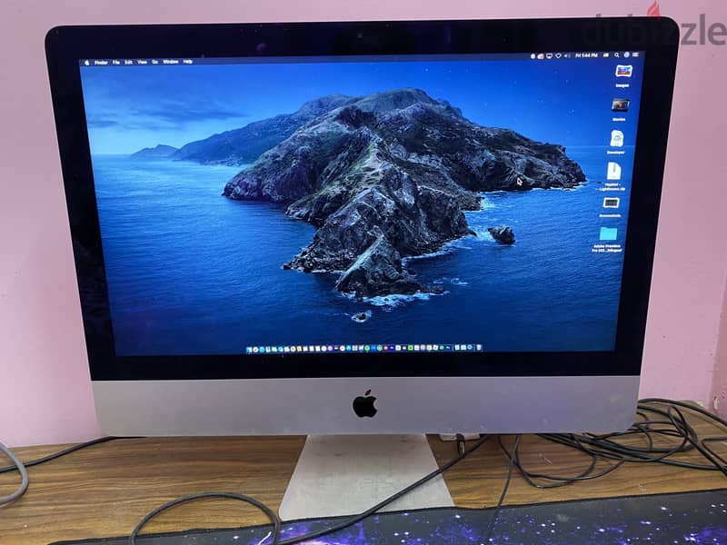 مع العلبه iMac (21.5-inch, Late 2013) 0