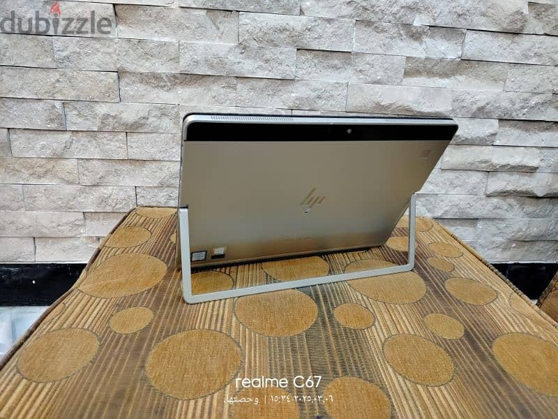 hp x2 1012 G2 Core i5 7th Ram 8 Hard 256 2