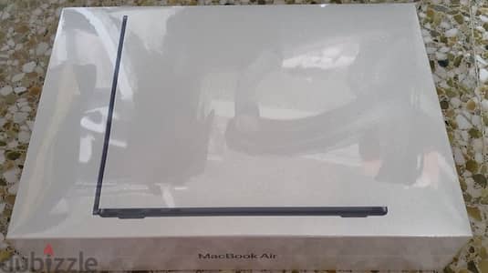 MacBook Air M2 - sealed - new - warranty