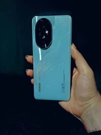 ‏For Sale: Honor 200 pro