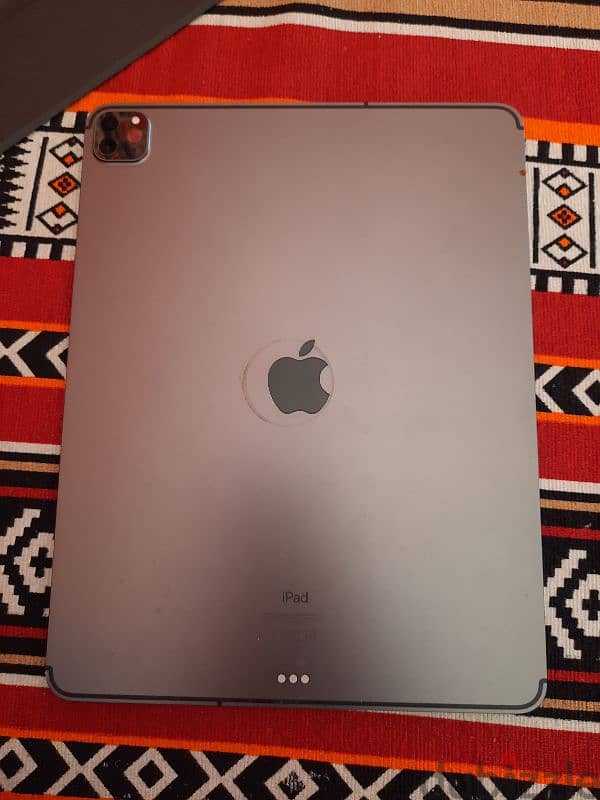 iPad pro 12.9 - 4th generation 2