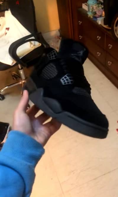 Jordan 4 blackcat