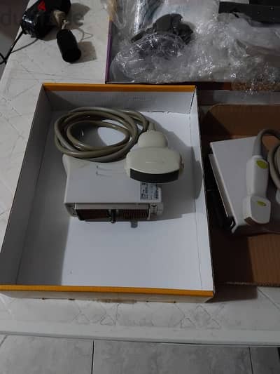 Toshiba ultrasound two probes PVT375&382-BT