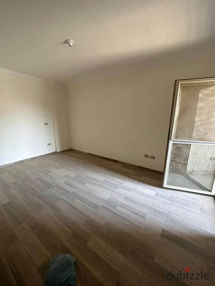 Apartment for sale in Bahgat Sheikh Zayed, 141 square meters, consisting of two rooms, with a 40% discount and installments up to 12 years without int 0