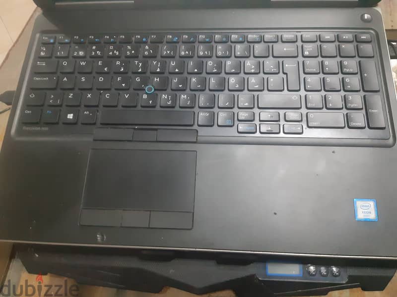 Dell precision 7520 0