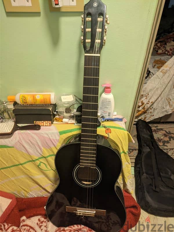 Yamaha c40 black 0