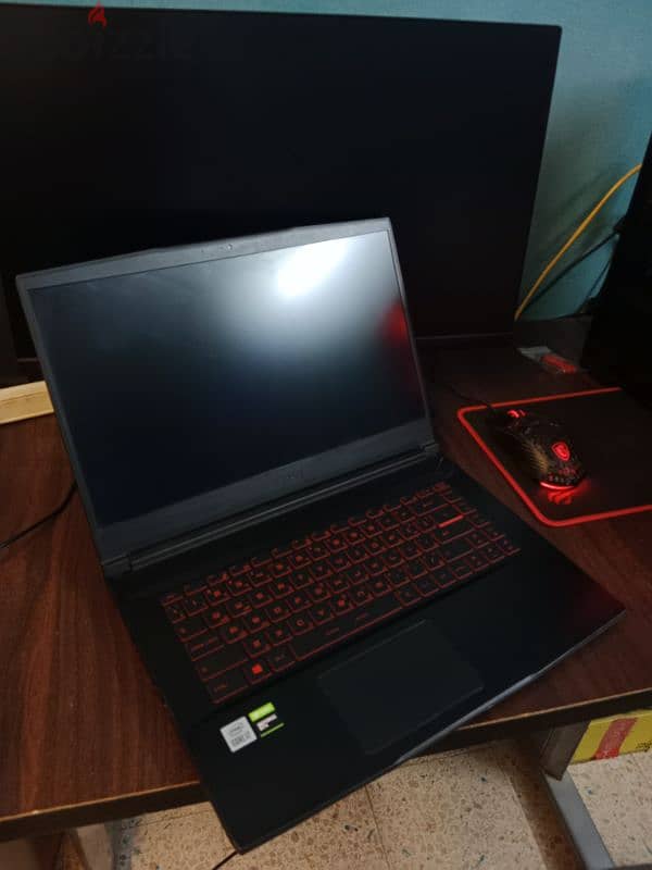 Msi gf63 thin i7-10750 2