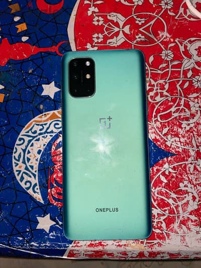 One Plus 8T 8+8 Ram 128 GiGa