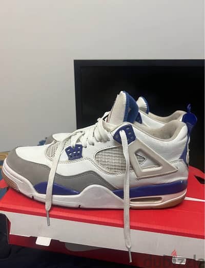 Jordan 4 mirror (45) استعمال أسبوع فقط