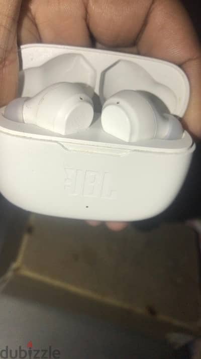 JBL Airbuds Wave 200