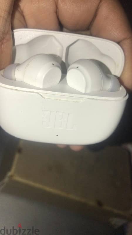 JBL Airbuds Wave 200 0