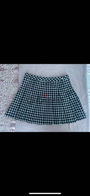 H&M skirts divided 0