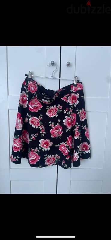 H&M skirts divided 6