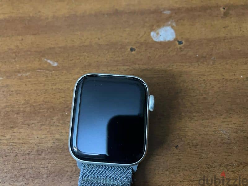 Apple watch SE 2 (2022) - 40mm - Silver - Wifi version 1