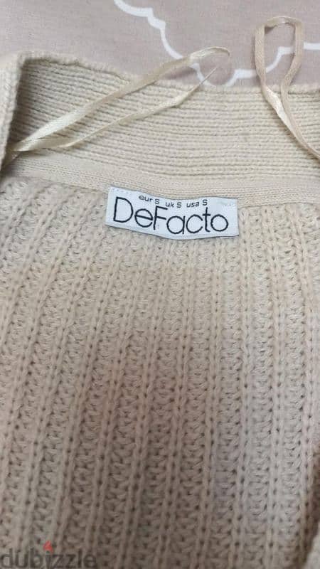 Defacto Beige Knitted Cropped Sweater – Trendy & Cozy 1