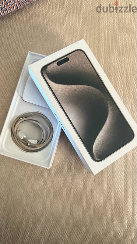 iphone 15 promax natural 1TB 6