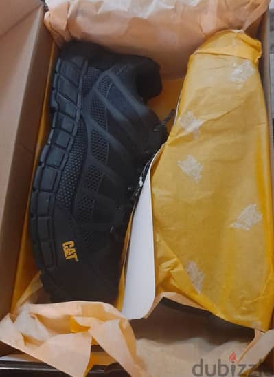 Caterpillar Safety shoes size 10/ 43 EUR