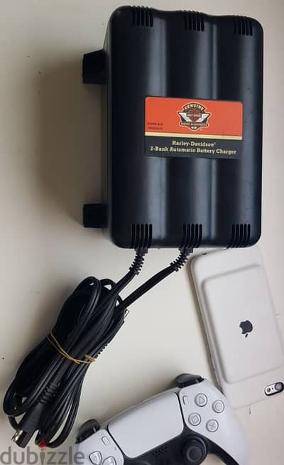 Harley Davidson  2 Bank Automatic Battery Charger