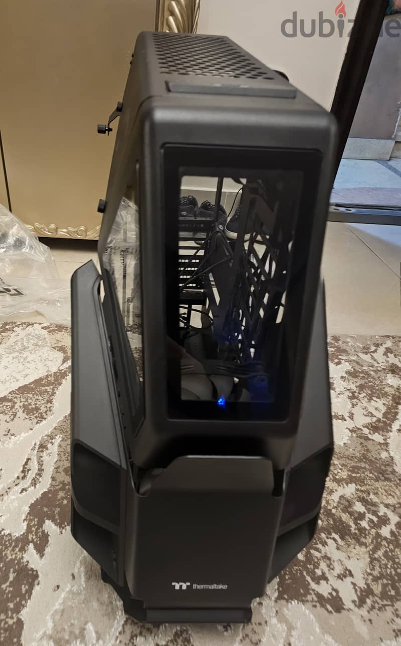 Case Thermaltake AH T600 Full Tower 2