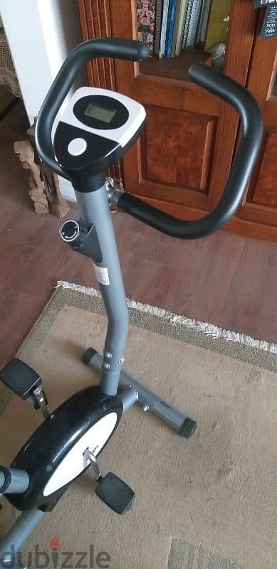 Exercise Bike - Used   عجلة رياضية 4