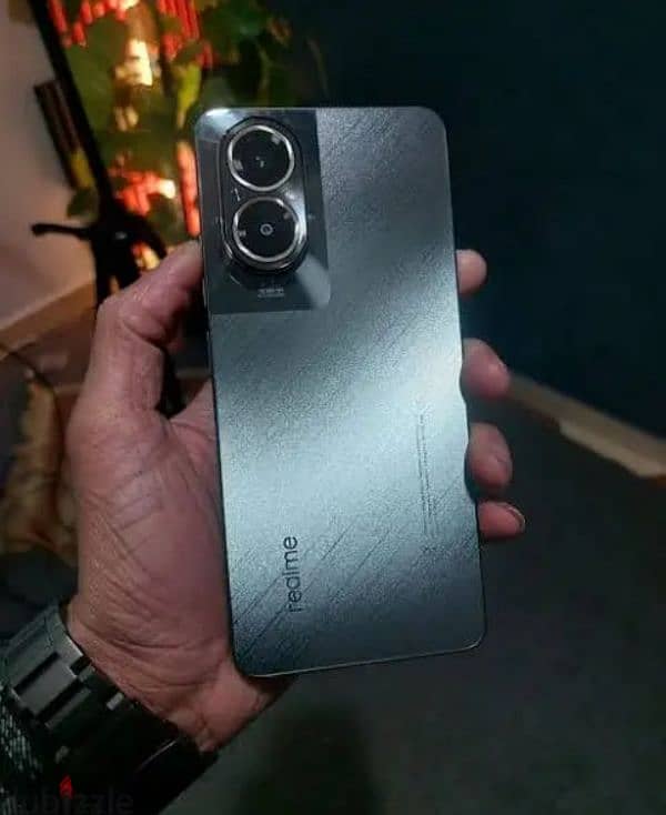 للبيع Realme C67 1