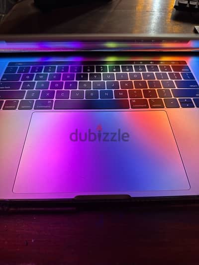 Macbook pro 2018 - 32gb ram - 512 ssd - core i7