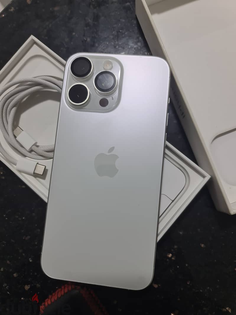 Iphone 15 pro max 1