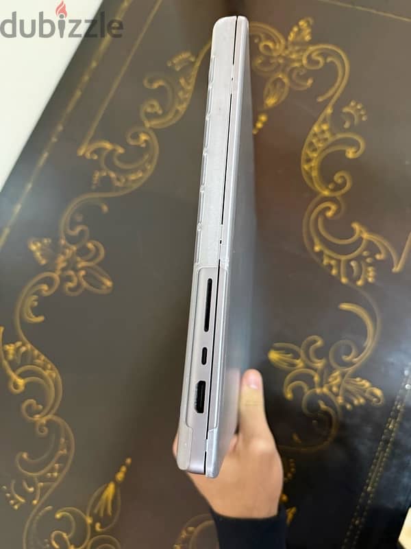 Macbook Pro M1 Pro ماكبوك برو ام ١ برو 2