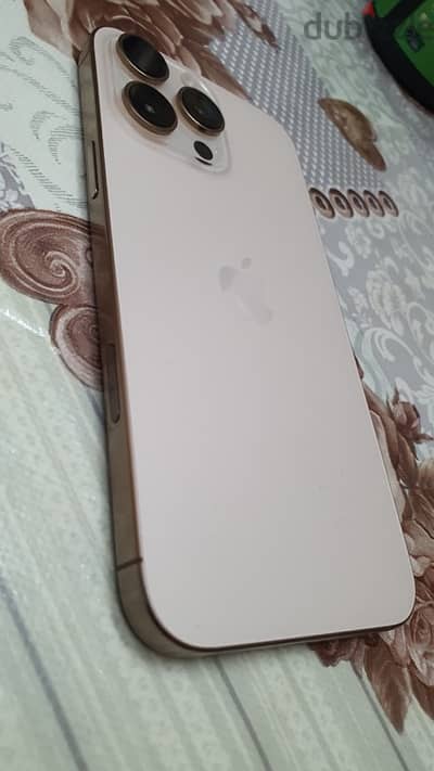 iphone 16 pro max بدون ضرايب بطارية ١٠٠ اتشحن ٣١ مرة